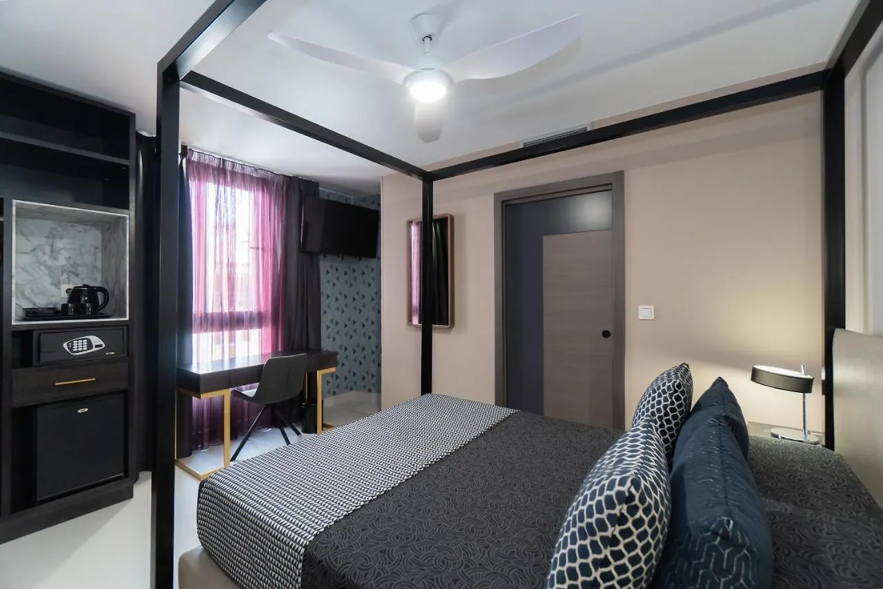 Hotel Perla Del Sur Torremolinos