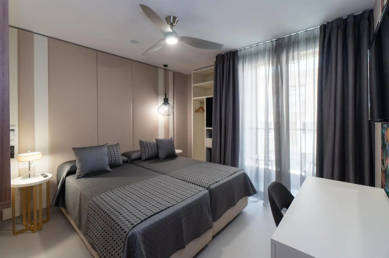 Hotel Perla Del Sur Torremolinos
