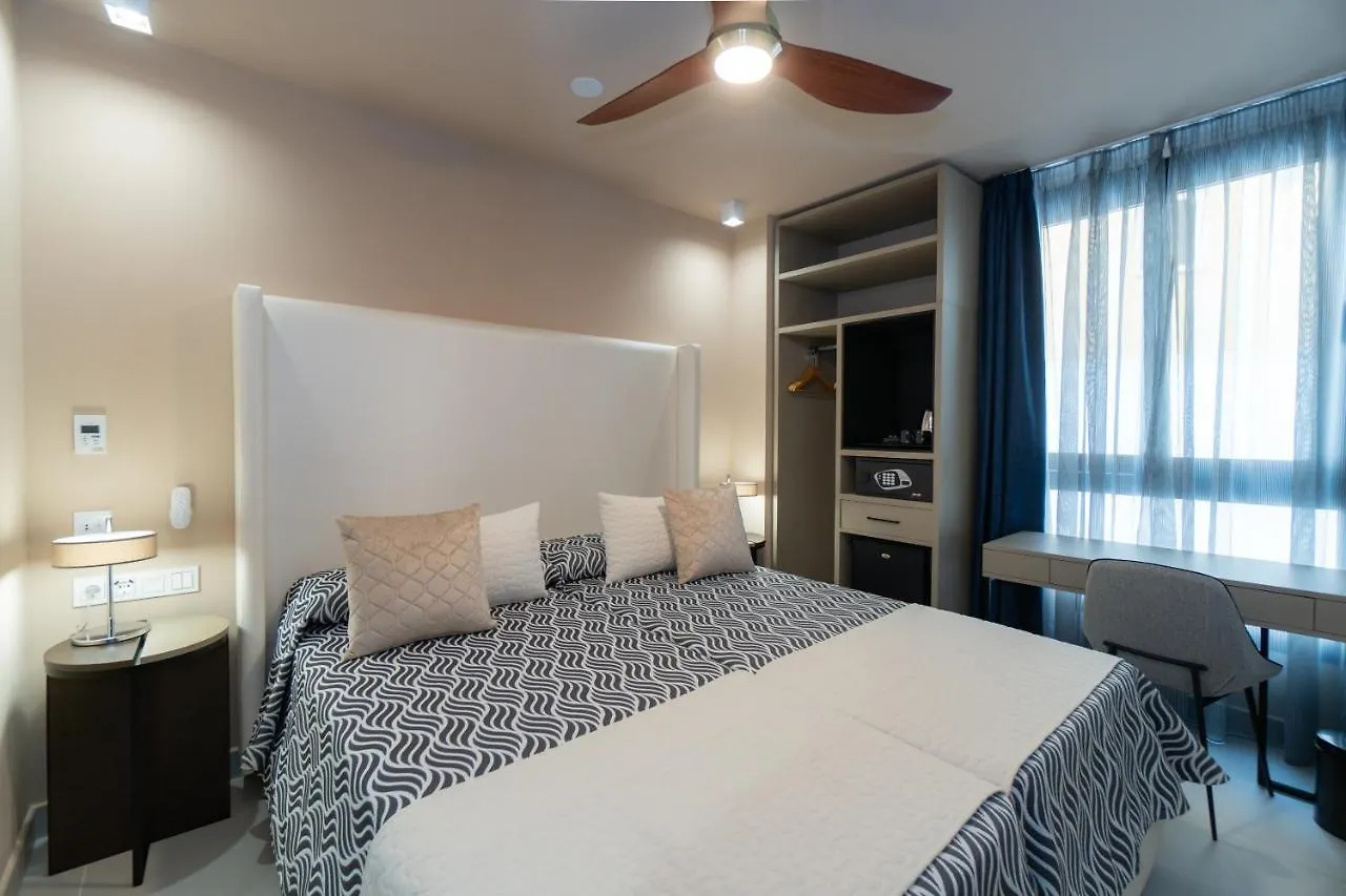 Hotel Perla Del Sur Torremolinos